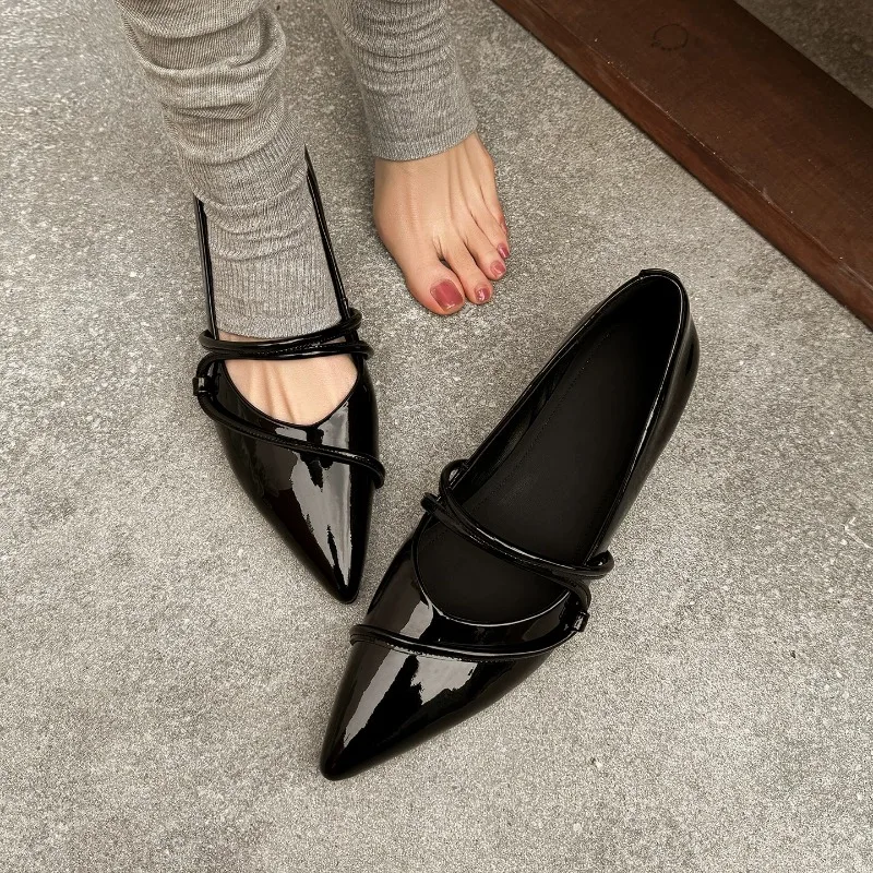 Womens Heels - シルバーの革製ハイヒール、女性用ポインテッドトゥプラットフォームシューズ、カジュアルなクロスレースのメリージェーンシューズ、サイズ各種