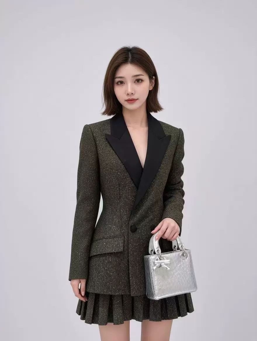 レディース プレミアム グリーン ウール 2ピース スーツ  - Formal Skirt のレビューと価格